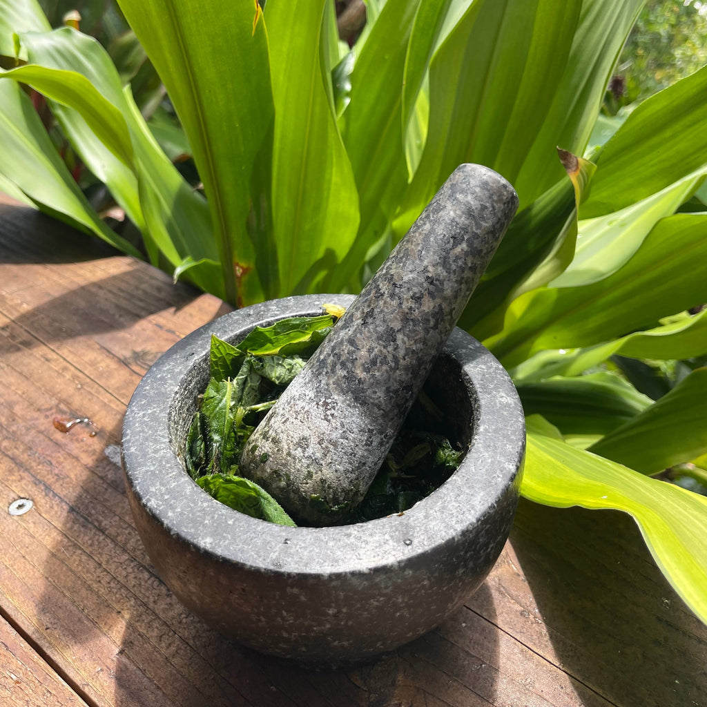 DIY Comfrey Poultice